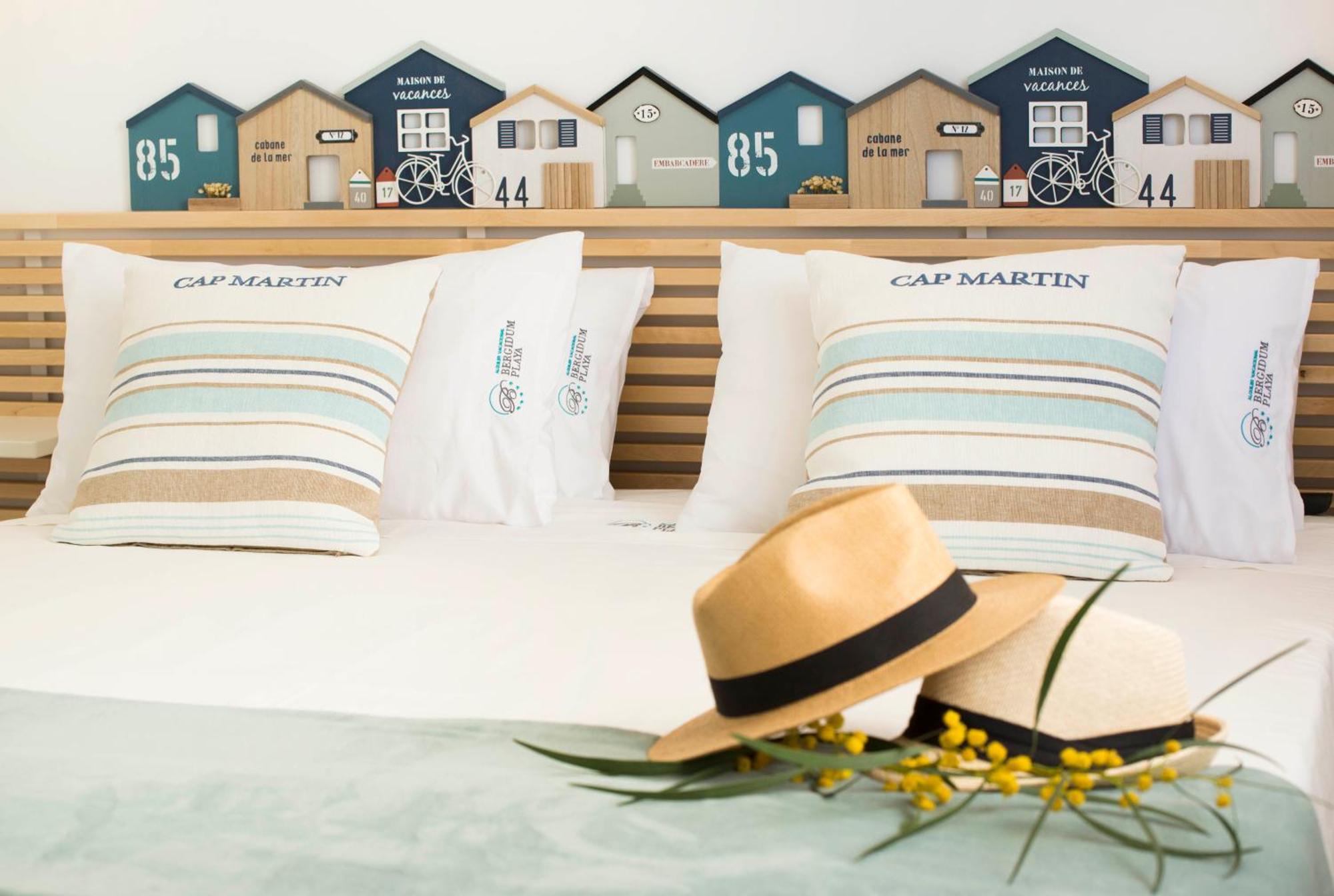 Bergidum Playa Apartment Calpe Bagian luar foto